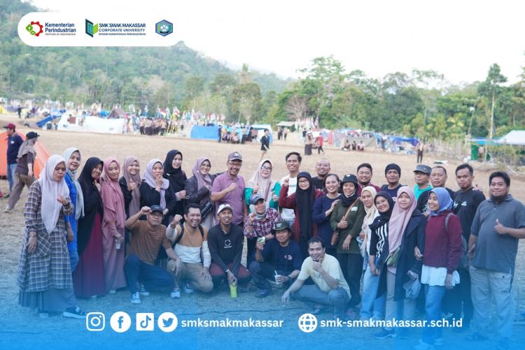 { S M A K - M A K A S S A R} : Perkemahan akbar ke-59 SMK SMAK Makassar